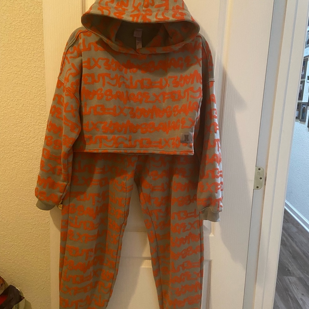 Savage Fenty Sweat Set